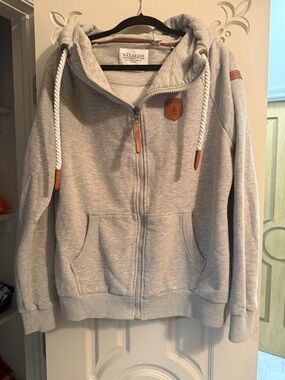 Wanakome Grey Zip Hoodie XL Cozy Fleece Logo Hooded Sweatshirt